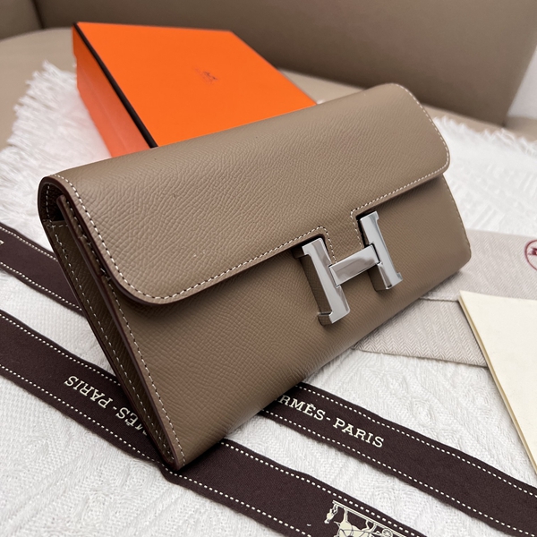 エルメス財布コピー背面デザイン